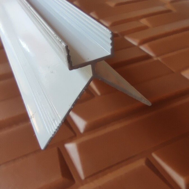 Профіль алюмінієвий подвійний куточок для сайдинга 25,7*33*6000мм (D) SW-00001725