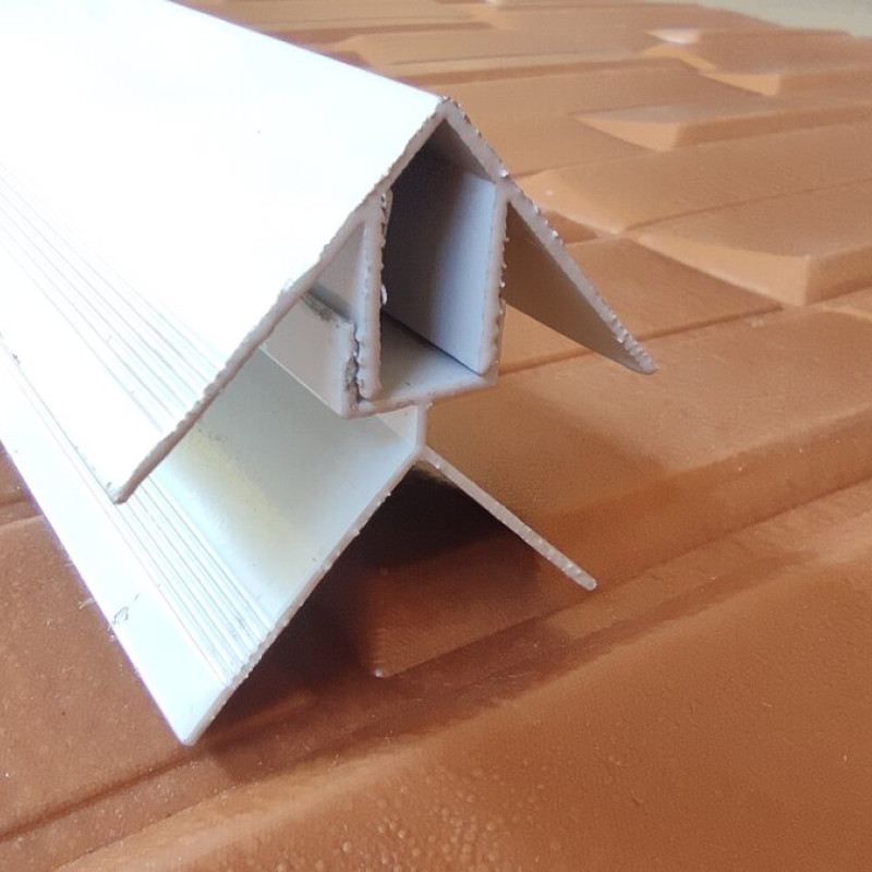 Профіль алюмінієвий подвійний куточок для сайдинга 25,7*33*6000мм (D) SW-00001725