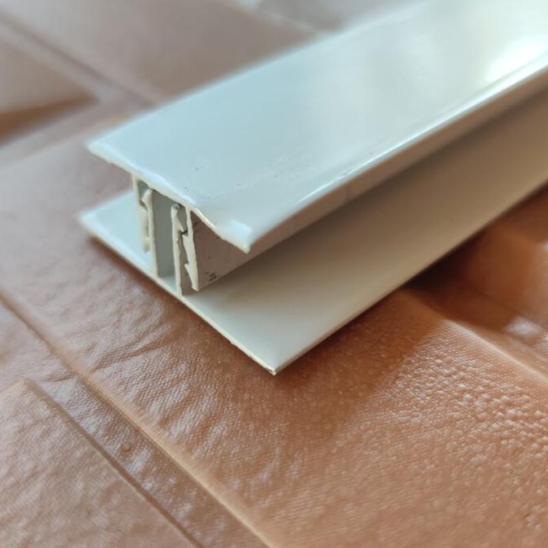 Профіль алюмінієвий з'єднувальний для сайдингу 40*35,6*6000мм (D) SW-00001727